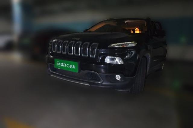 Used Jeep Cherokee 2017 2.0L Superior Edition
