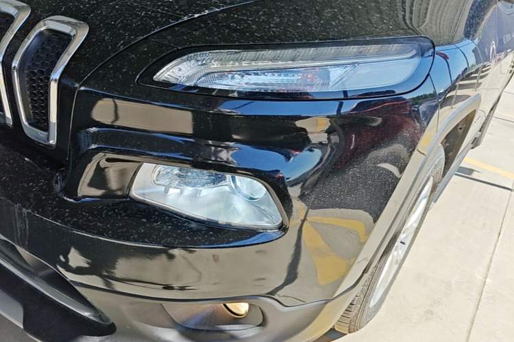 Used Jeep Cherokee 2017 2.0L Superior Edition Left Front Headlight