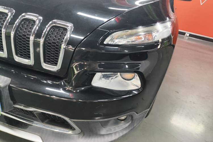 Used Jeep Cherokee 2017 2.4L Leading Edition Left Front Headlight