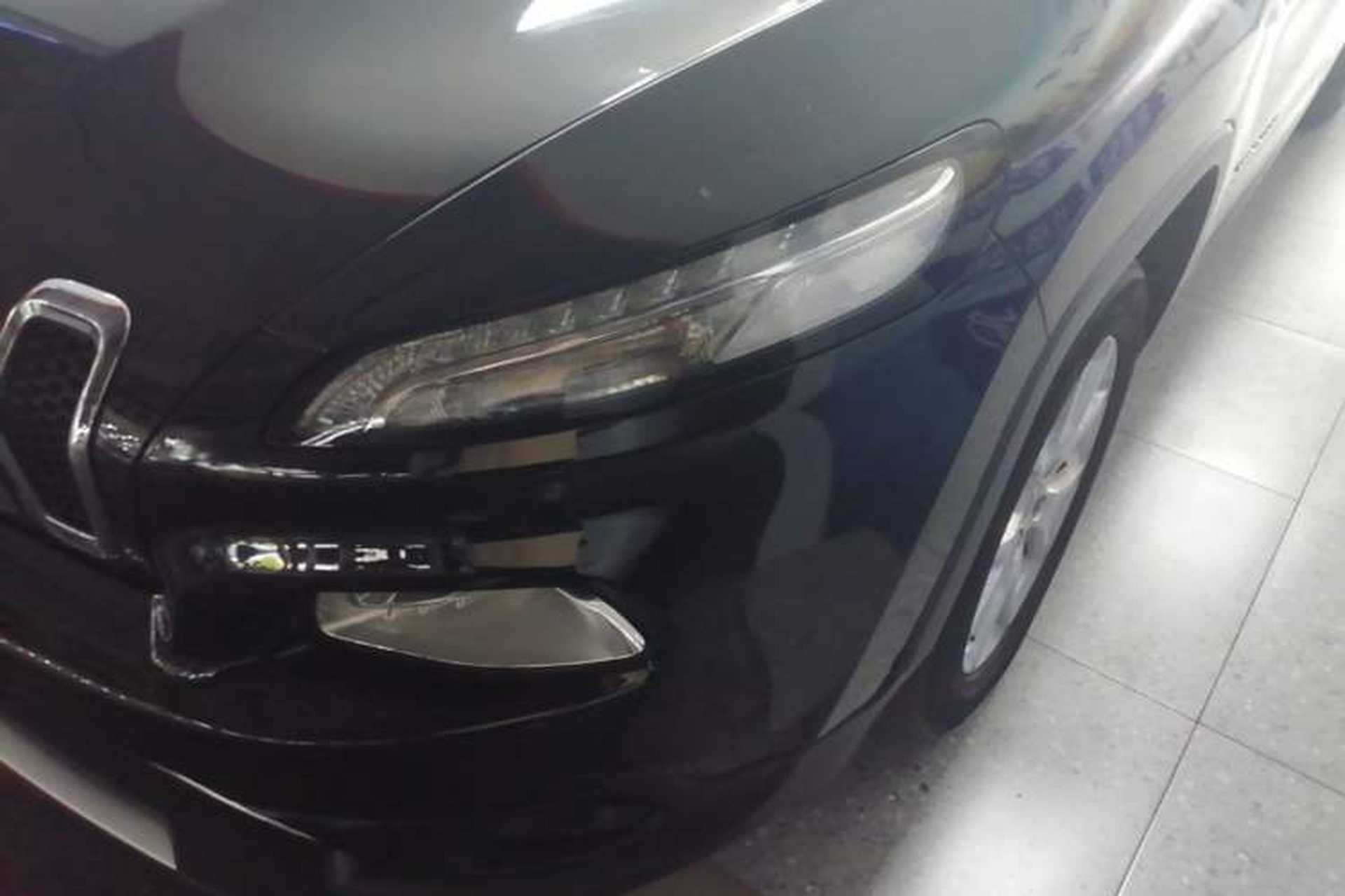 Used Jeep Cherokee 2017 2.0L Superior Edition Left Front Headlight