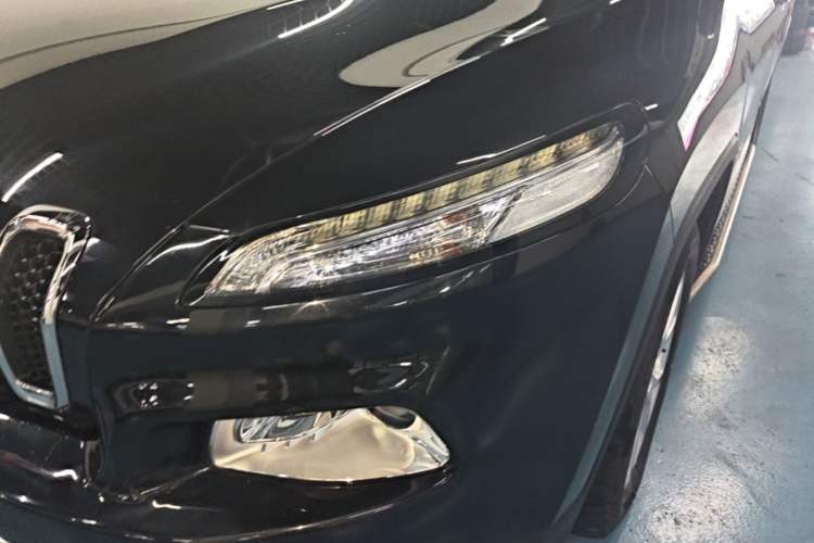 Used Jeep Cherokee 2017 2.4L Leading Smart Edition Left Front Headlight