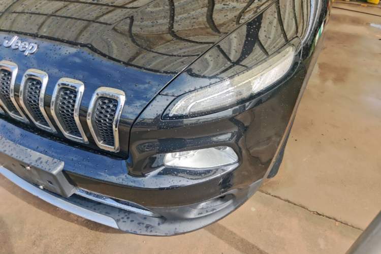 Used Jeep Cherokee 2017 2.4L Leading Smart Edition Left Front Headlight