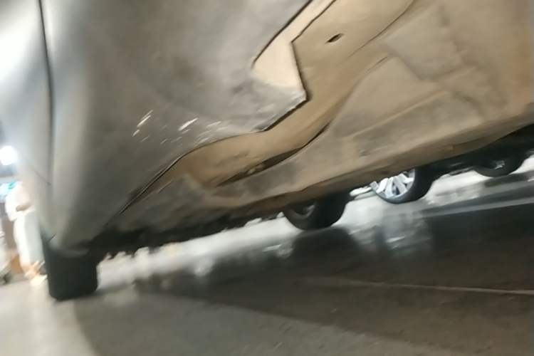 Used Jeep Cherokee 2017 2.0L Superior Edition Left Side Sill