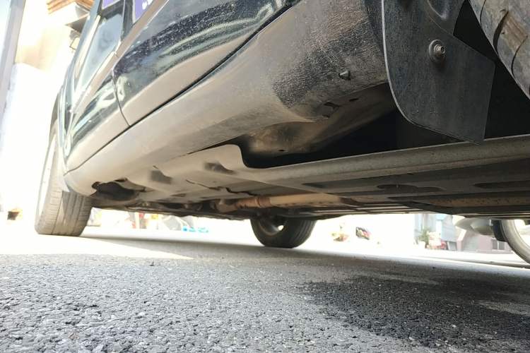 Used Jeep Cherokee 2017 2.4L Excellence Edition Left Side Sill