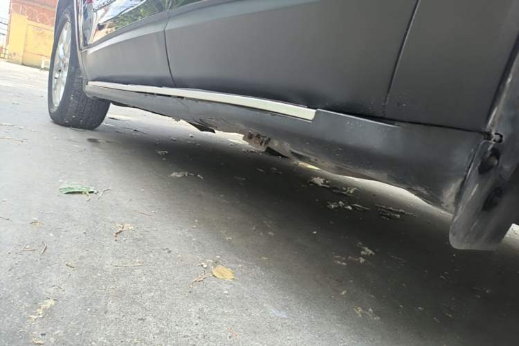 Used Jeep Cherokee 2017 2.4L Leading Smart Edition Left Side Sill