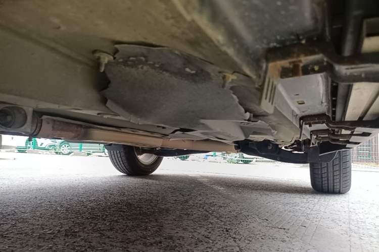 Used Jeep Cherokee 2017 2.4L Leading Smart Edition Left Side Sill