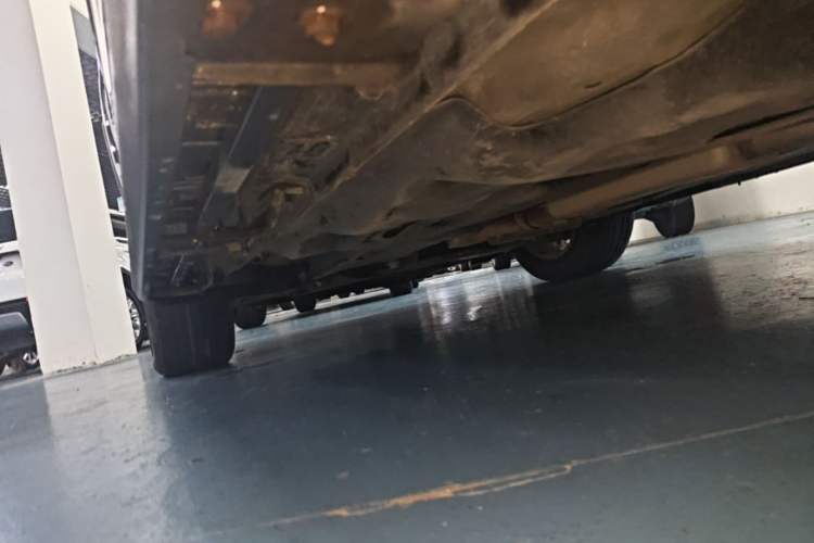 Used Jeep Cherokee 2017 2.4L Leading Smart Edition Left Side Sill