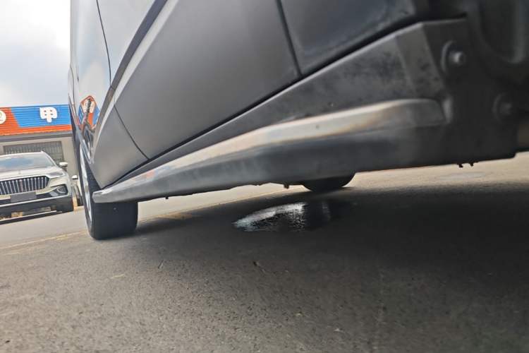 Used Jeep Cherokee 2017 2.4L Leading Smart Edition Left Side Sill