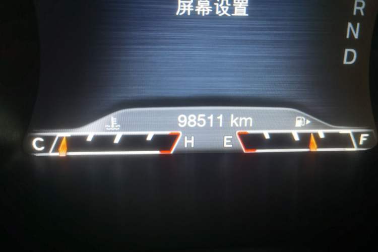 Used Jeep Cherokee 2017 2.0L Superior Edition Odometer Close Up