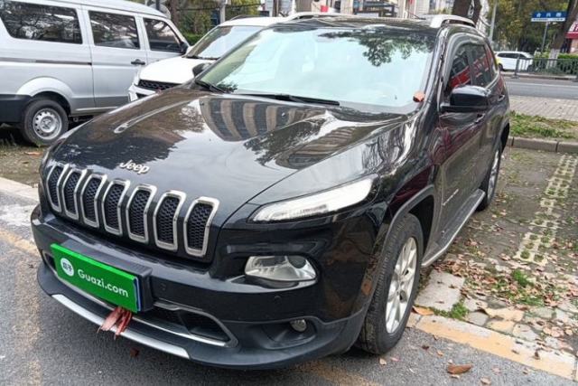 Used Jeep Cherokee 2017 2.4L Leading Smart Edition