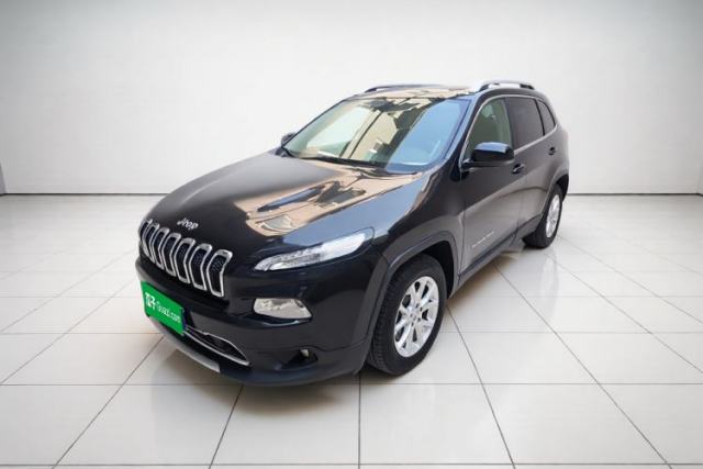 Used Jeep Cherokee 2017 2.0L Superior Edition