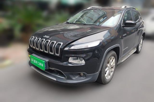 Used Jeep Cherokee 2017 2.0L Superior Edition