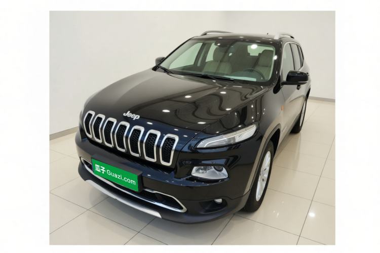 Used Jeep Cherokee 2017 2.4L Leading Smart Edition Guazi used car, China used car export, Used car for sale, Used cars, Cheapest cars for sale
