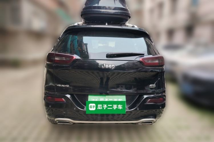 Used Jeep Cherokee 2017 2.4L Professional Edition Rear