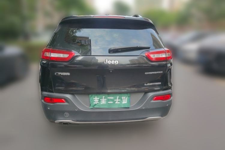 Used Jeep Cherokee 2017 2.0L Superior Edition Rear
