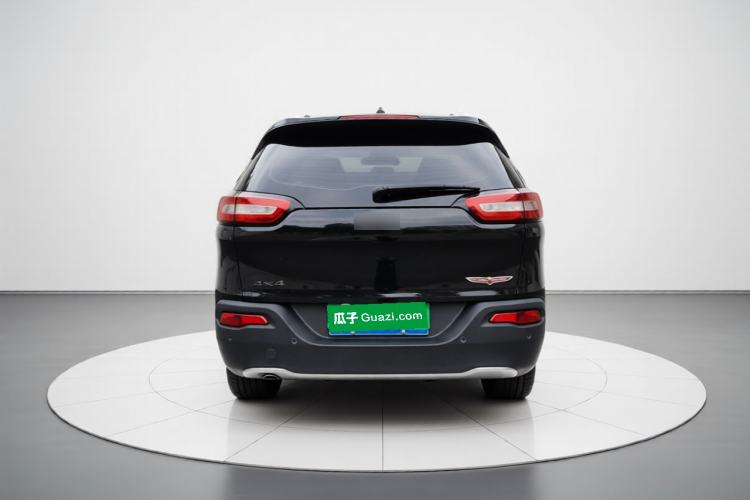 Used Jeep Cherokee 2017 2.0L Superior Edition Rear