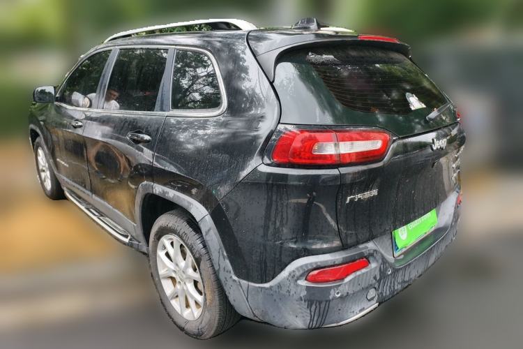 Used Jeep Cherokee 2017 2.0L Superior Edition Rear Left 45 Deg