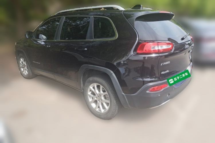 Used Jeep Cherokee 2017 2.0L Superior Edition Rear Left 45 Deg