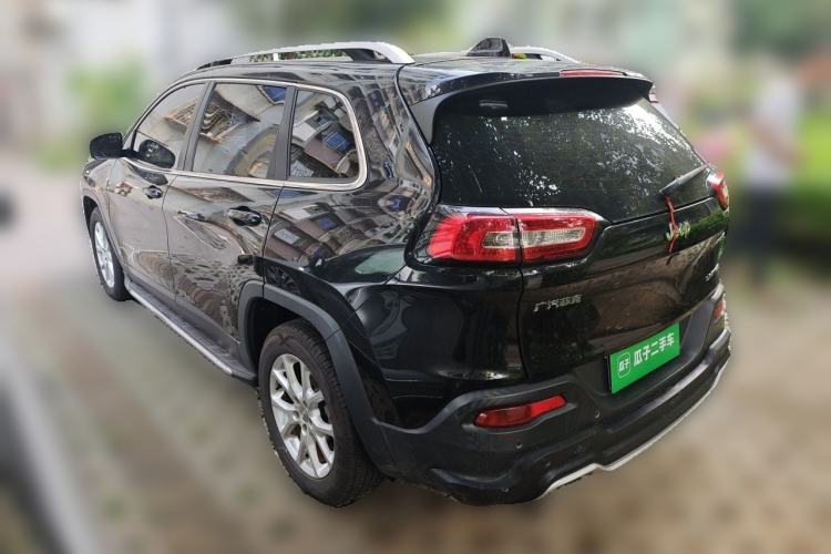 Used Jeep Cherokee 2017 2.0L Superior Edition Rear Left 45 Deg