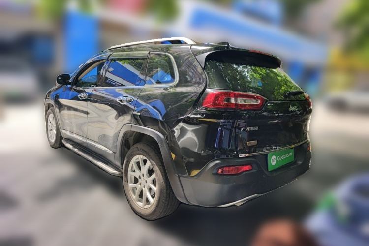 Used Jeep Cherokee 2017 2.0L Superior Edition Rear Left 45 Deg