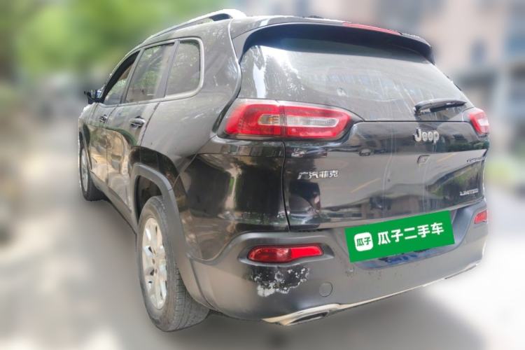 Used Jeep Cherokee 2017 2.4L Leading Edition Rear Left 45 Deg