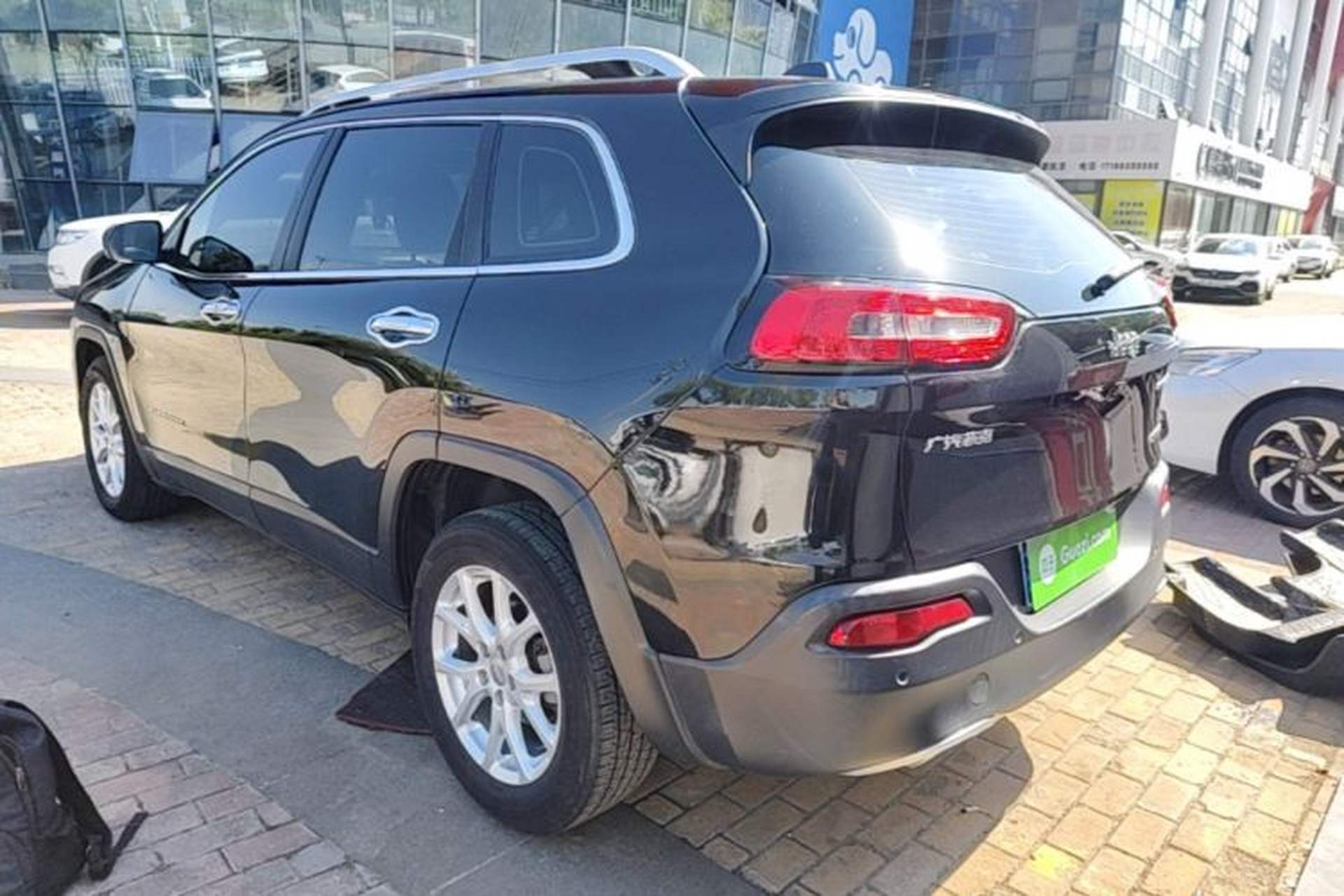Used Jeep Cherokee 2017 2.0L Superior Edition Rear Left 45 Deg