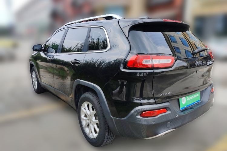 Used Jeep Cherokee 2017 2.0L Superior Edition Rear Left 45 Deg
