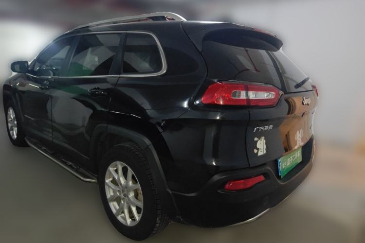 Used Jeep Cherokee 2017 2.0L Superior Edition Rear Left 45 Deg