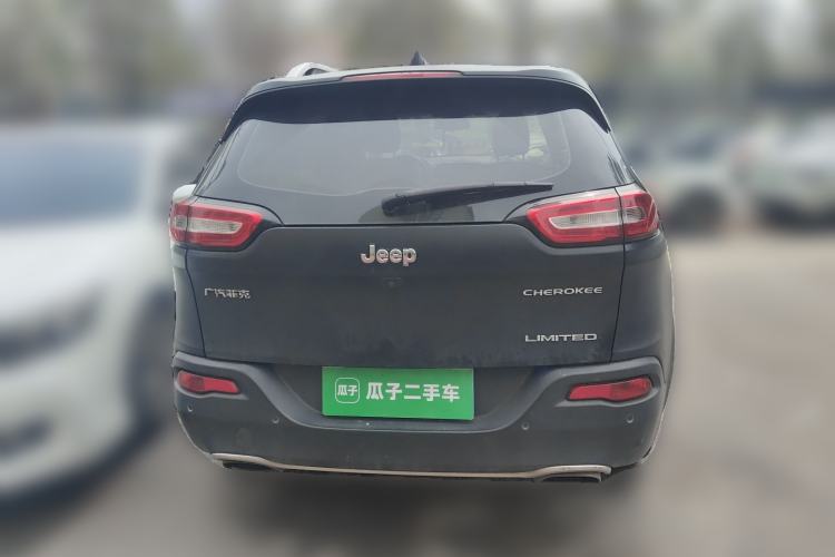 Used Jeep Cherokee 2017 2.4L Leading Edition Rear