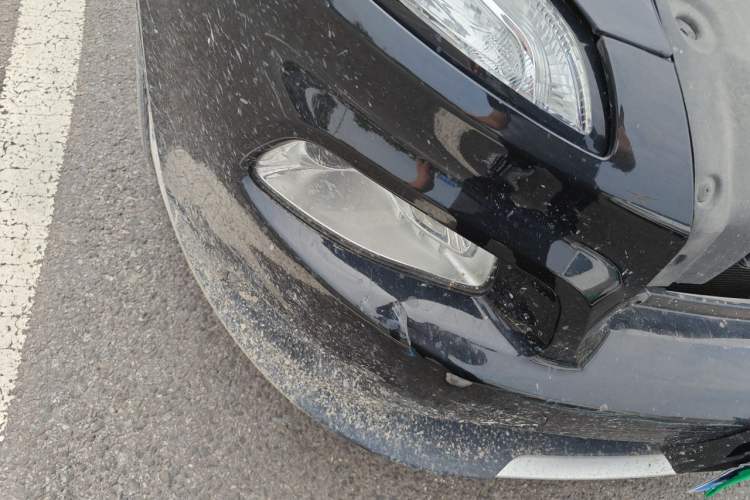 Used Jeep Cherokee 2017 2.4L Leading Edition Right Front Headlight