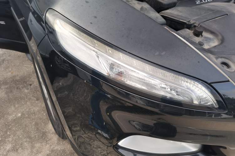 Used Jeep Cherokee 2017 2.0L Superior Edition Right Front Headlight