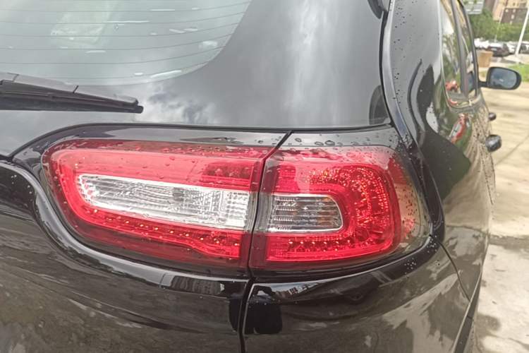 Used Jeep Cherokee 2017 2.0L Superior Edition Right Rear Taillight
