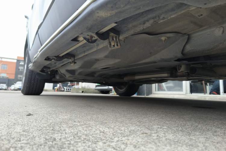 Used Jeep Cherokee 2017 2.0L Superior Edition Right Side Sill