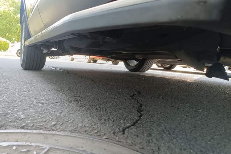Used Jeep Cherokee 2017 2.0L Superior Edition Right Side Sill