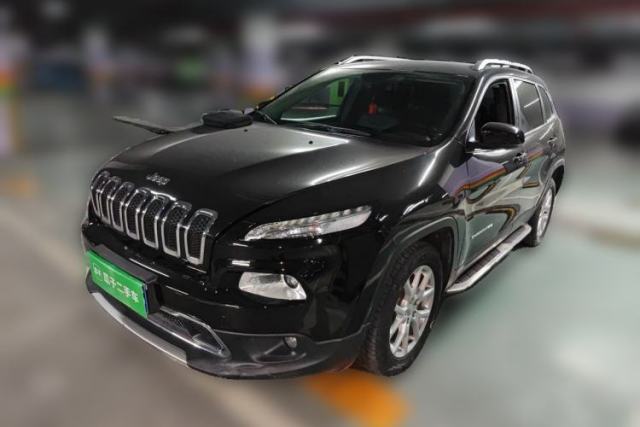 Used Jeep Cherokee 2017 2.0L Superior Edition