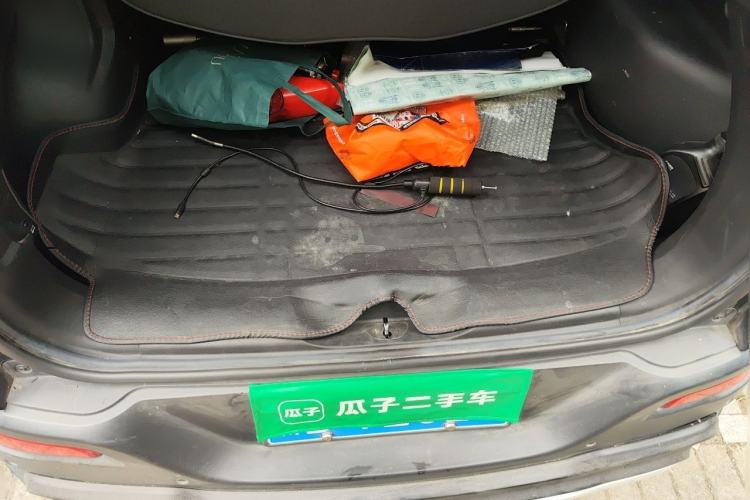 Used Jeep Cherokee 2017 2.4L Leading Smart Edition Trunk