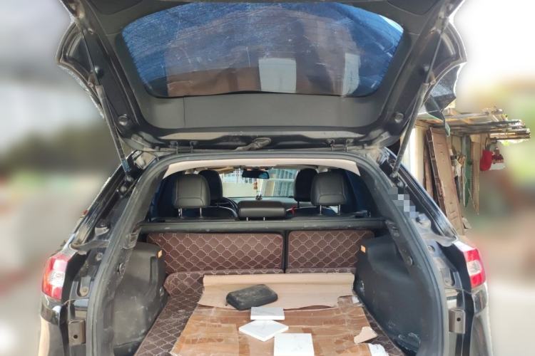 Used Jeep Cherokee 2017 2.0L Superior Edition Trunk