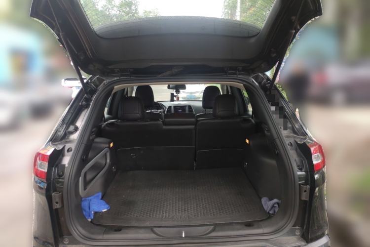 Used Jeep Cherokee 2017 2.4L Leading Smart Edition Trunk