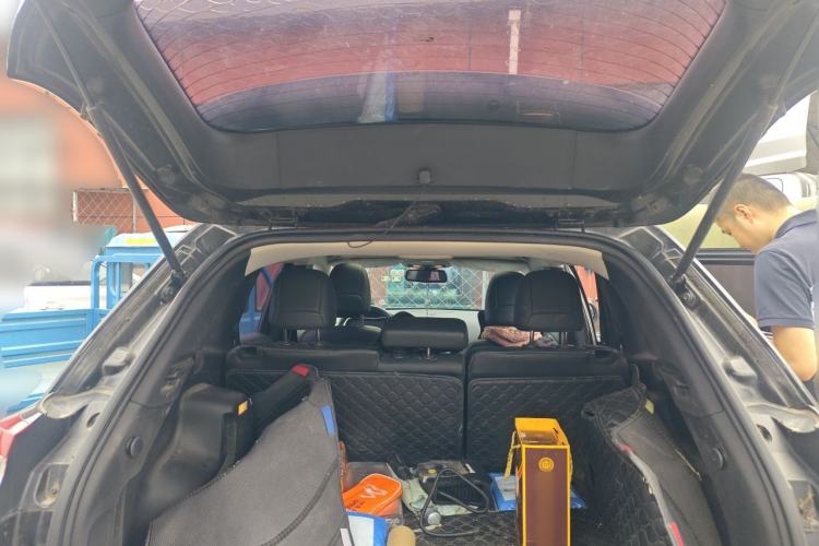 Used Jeep Cherokee 2017 2.0L Superior Edition Trunk