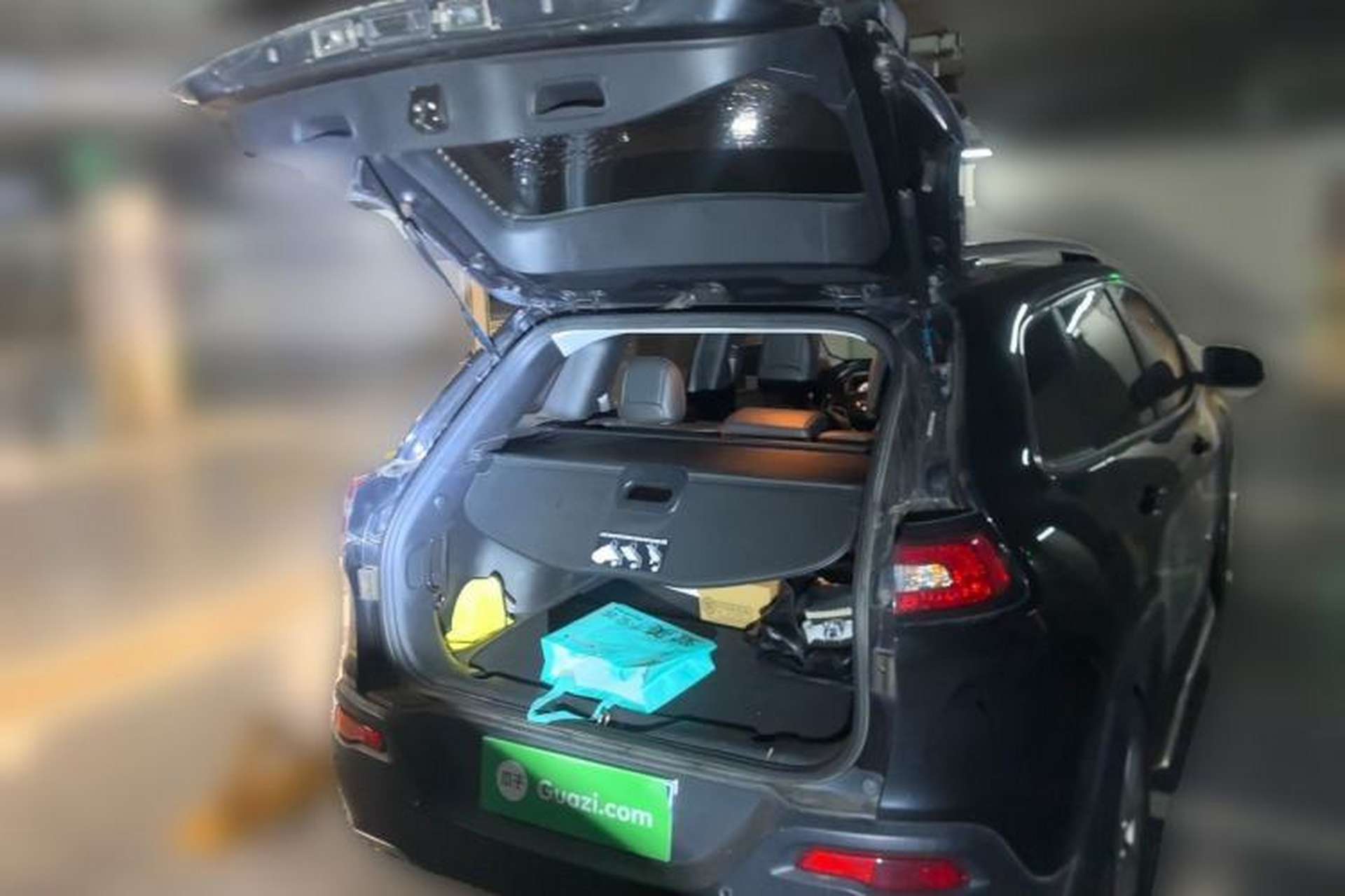 Used Jeep Cherokee 2017 2.4L Leading Edition Trunk