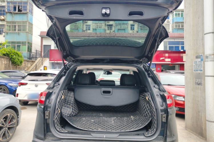 Used Jeep Cherokee 2017 2.0L Superior Edition Trunk