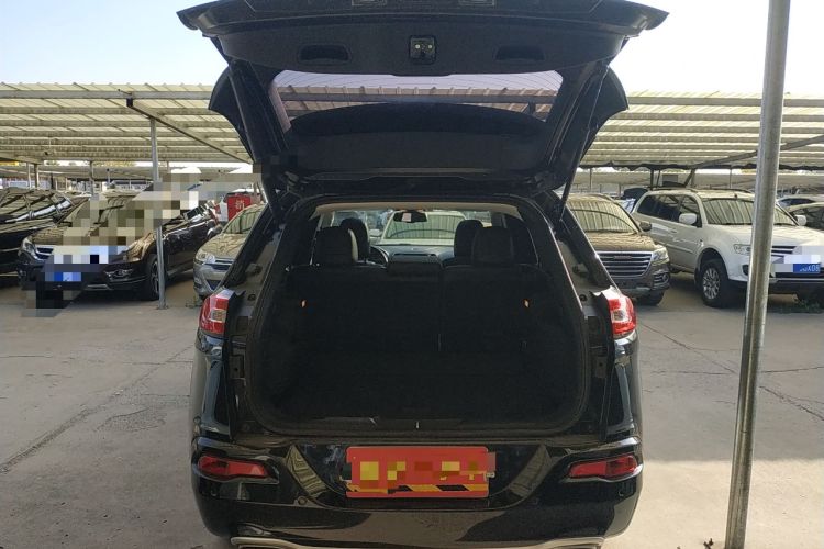 Used Jeep Cherokee 2017 2.4L Excellence Edition Trunk