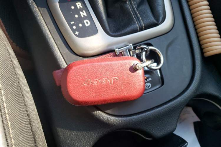 Used Jeep Cherokee 2017 2.4L Excellence Edition Vehicle Key
