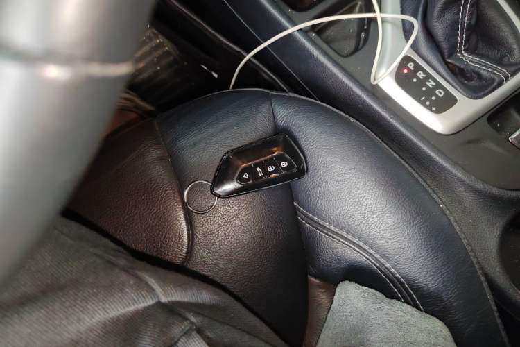 Used Jeep Cherokee 2017 2.4L Leading Edition Vehicle Key