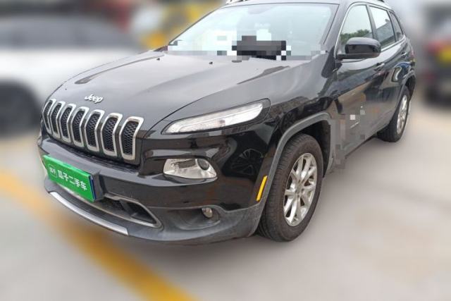 Used Jeep Cherokee 2017 2.0L Superior Edition