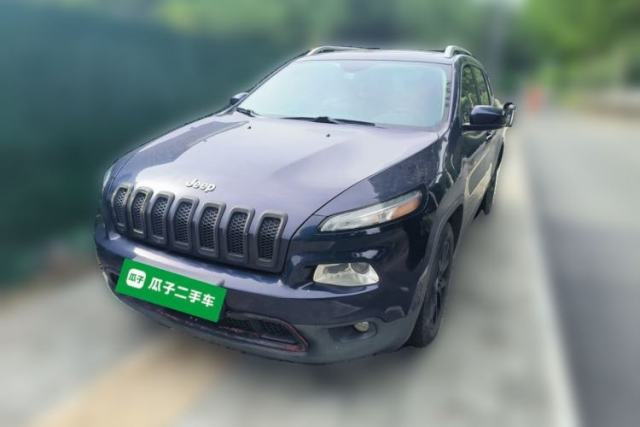 Used Jeep Cherokee 2017 2.0L Superior Edition