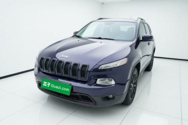 Używany Jeep Cherokee 2017 2.0L Superior Edition