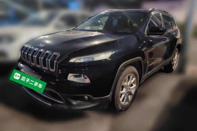 Used Jeep Cherokee 2017 2.0L Superior Edition