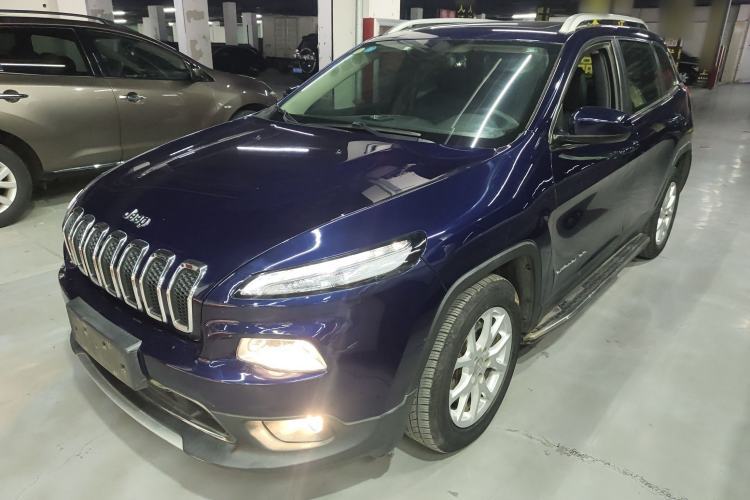 Used Jeep Cherokee 2017 2.0L Superior Edition Guazi used car, China used car export, Used car for sale, Used  cars, Cheapest cars for sale
