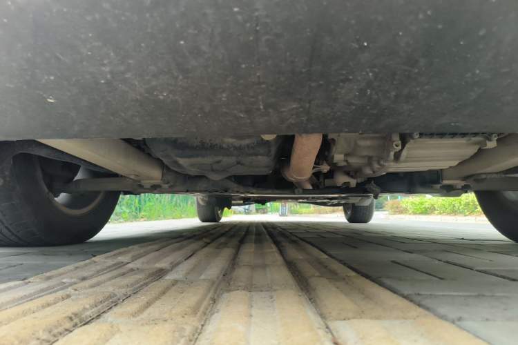 Used Jeep Cherokee 2017 2.0L Superior Edition Chassis Front
